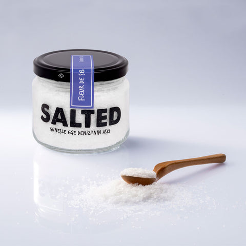 Fleur de Sel – Handgeschöpftes Meersalz | Saltred Goods (175 g)